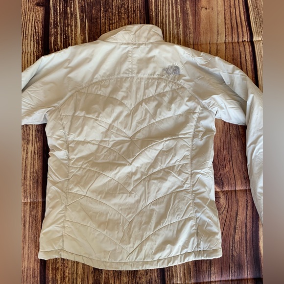 SOLD ✅ The North Face Women's Long Sleeve Full Zip High Neck Ivory Jacket Sz: M - Picture 11 of 14